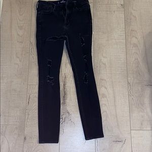 Black High-Rise Crop Super Skinny
